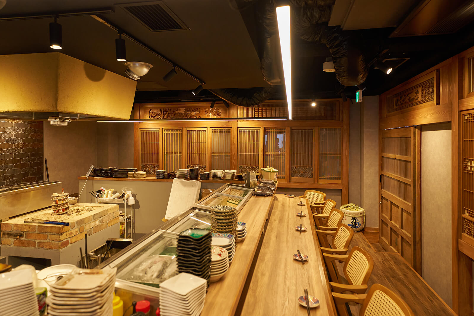 信州炉端 串の蔵 （火入れ）代々木店